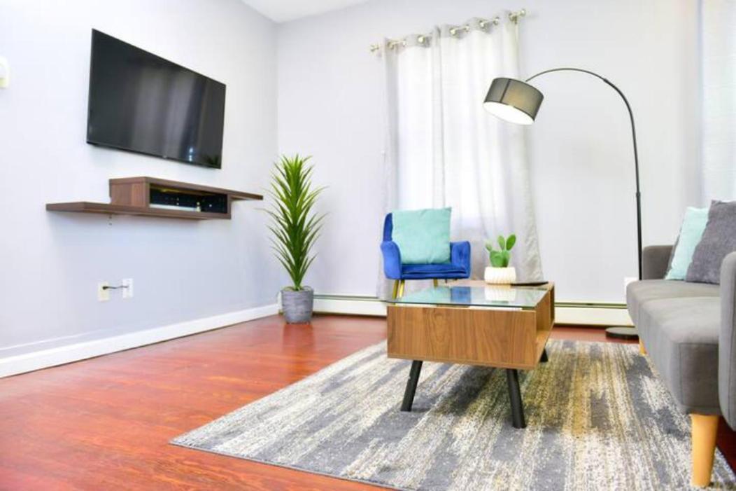 Cozy Apartment 3Rd 10Min Walk Downtown And City View Providence Exterior foto